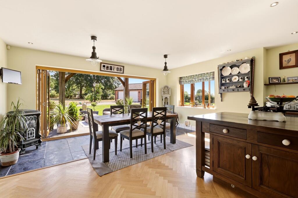 House in Warwick, Hunningham - View 4