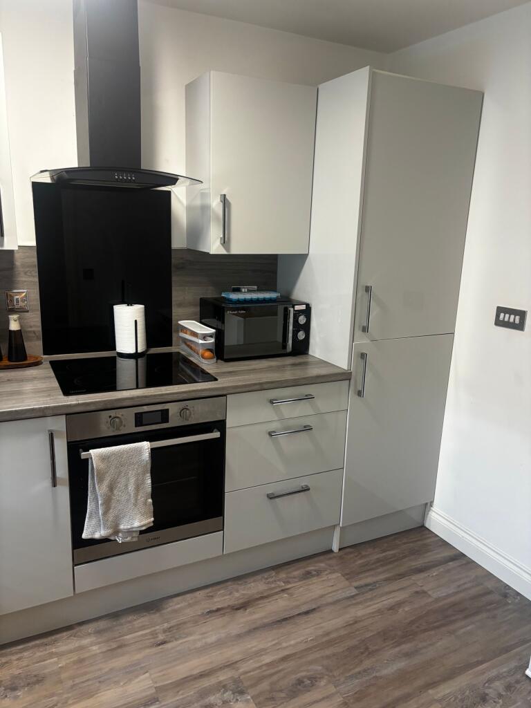 Apartment in Birmingham, West Midlands - View 5
