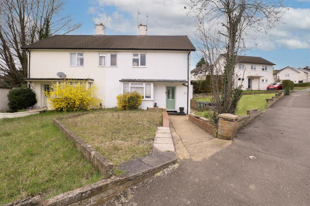 Main image of property: Pickford Hill, Harpenden