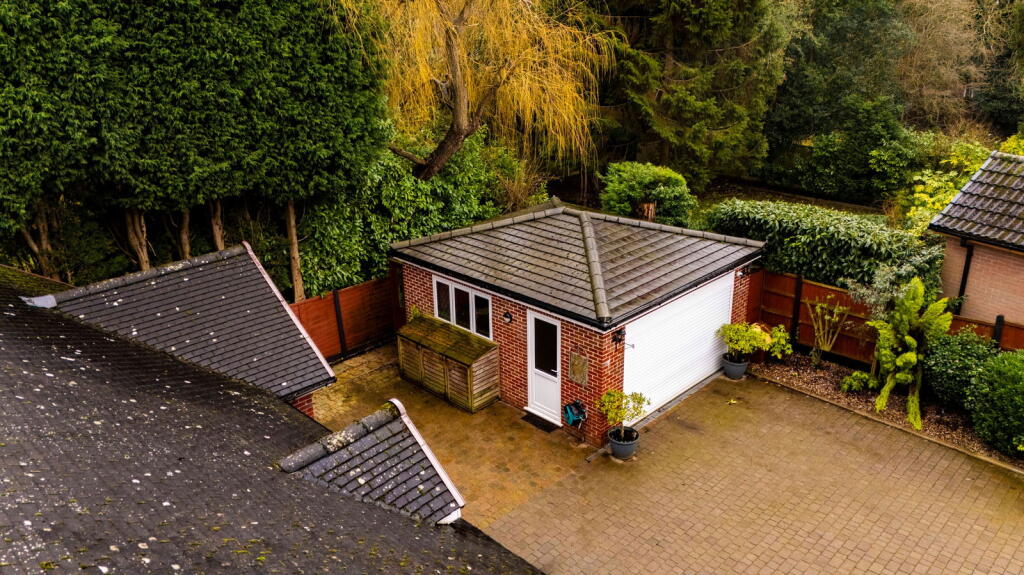 Additional image 31 of Rowthorn Close, Sutton Coldfield, B74 2EN