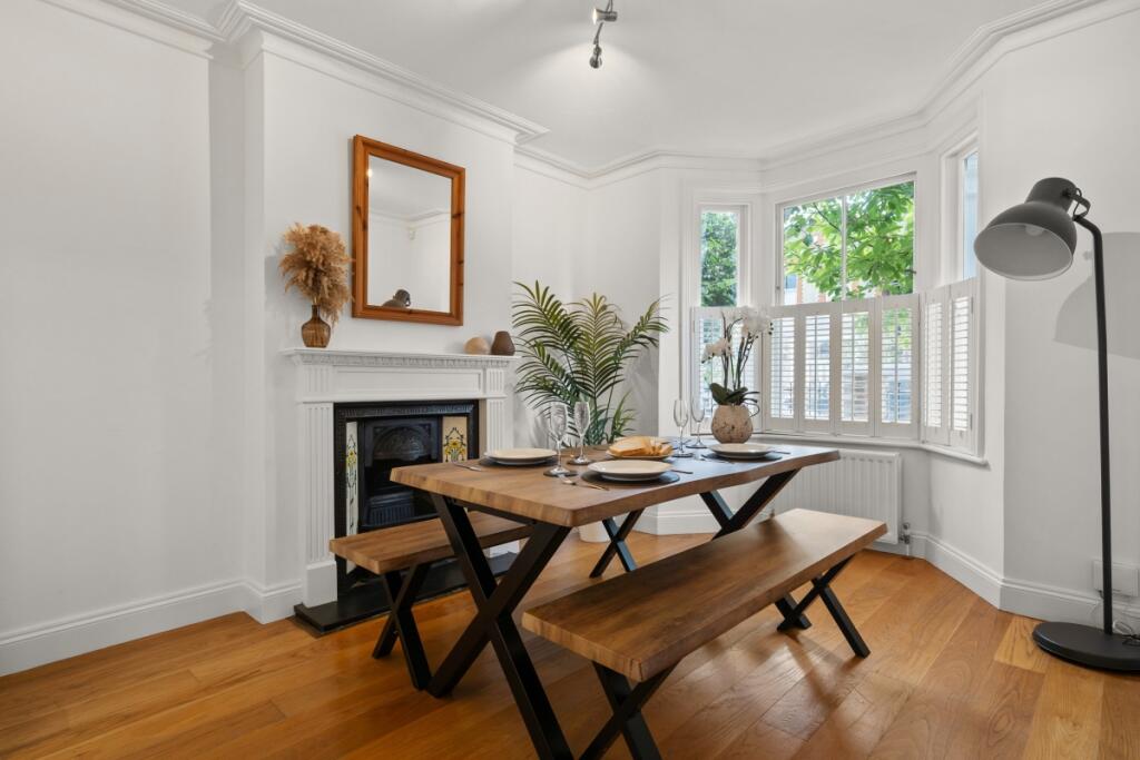 House in Kingston upon Thames - View 3