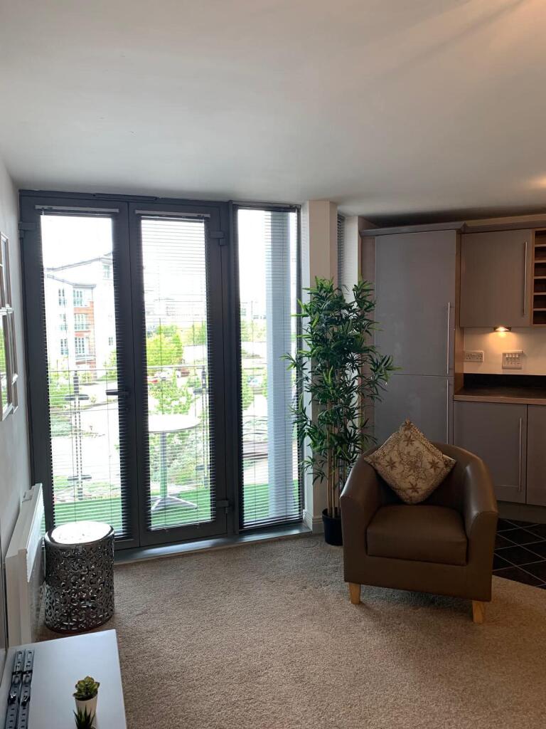Apartment in Newcastle upon Tyne - View 5