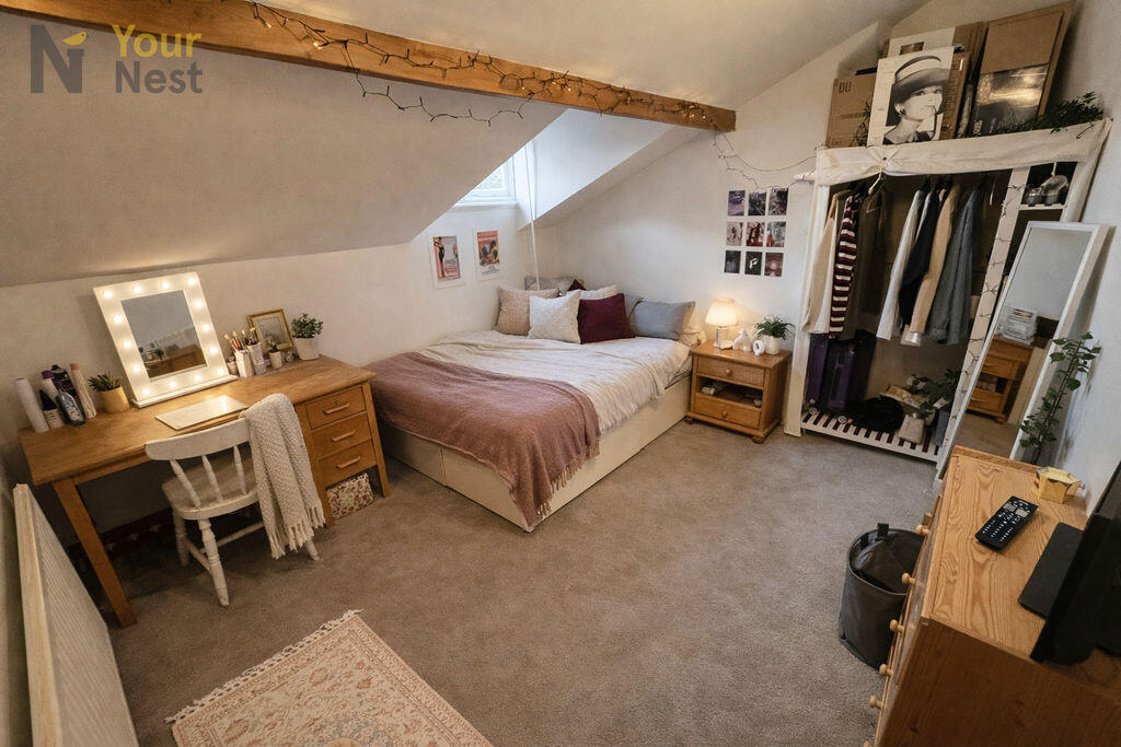 House in Leeds - View 5