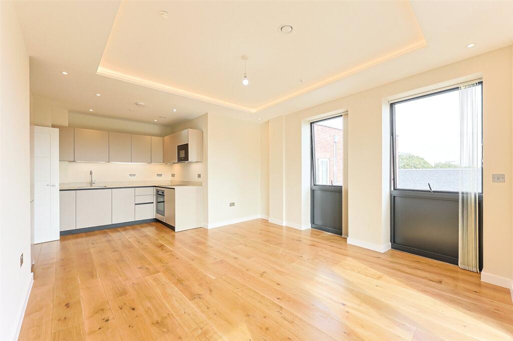 Apartment in London - View 3