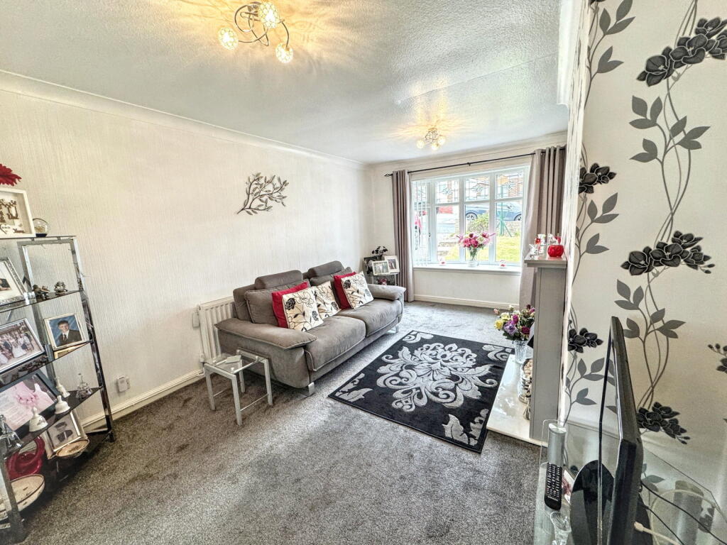 Bron Wern, Llanddulas, Conwy, LL22 8JD photo 2