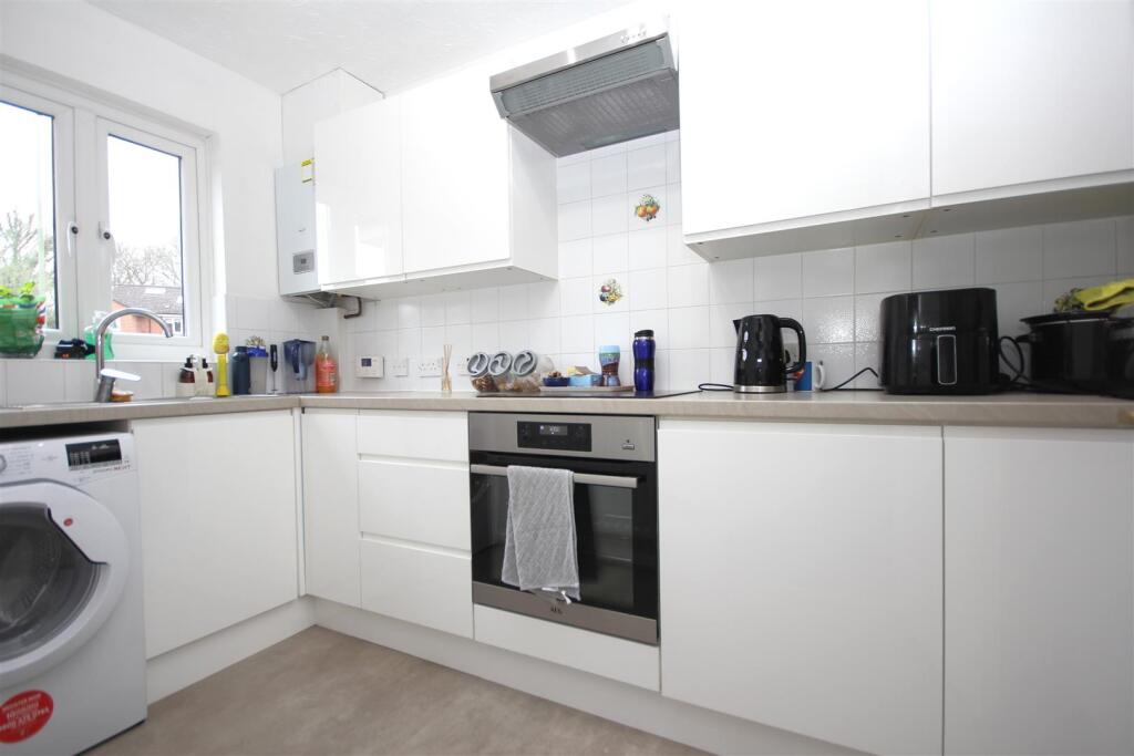 House in Fareham, Whiteley, Titchfield Park - View 5