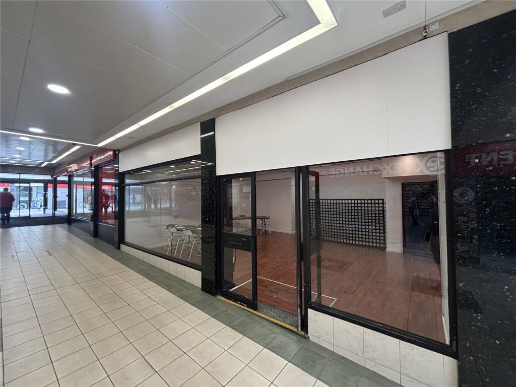 Main image of property: Queen Street Shopping Centre, Darlington, DL3