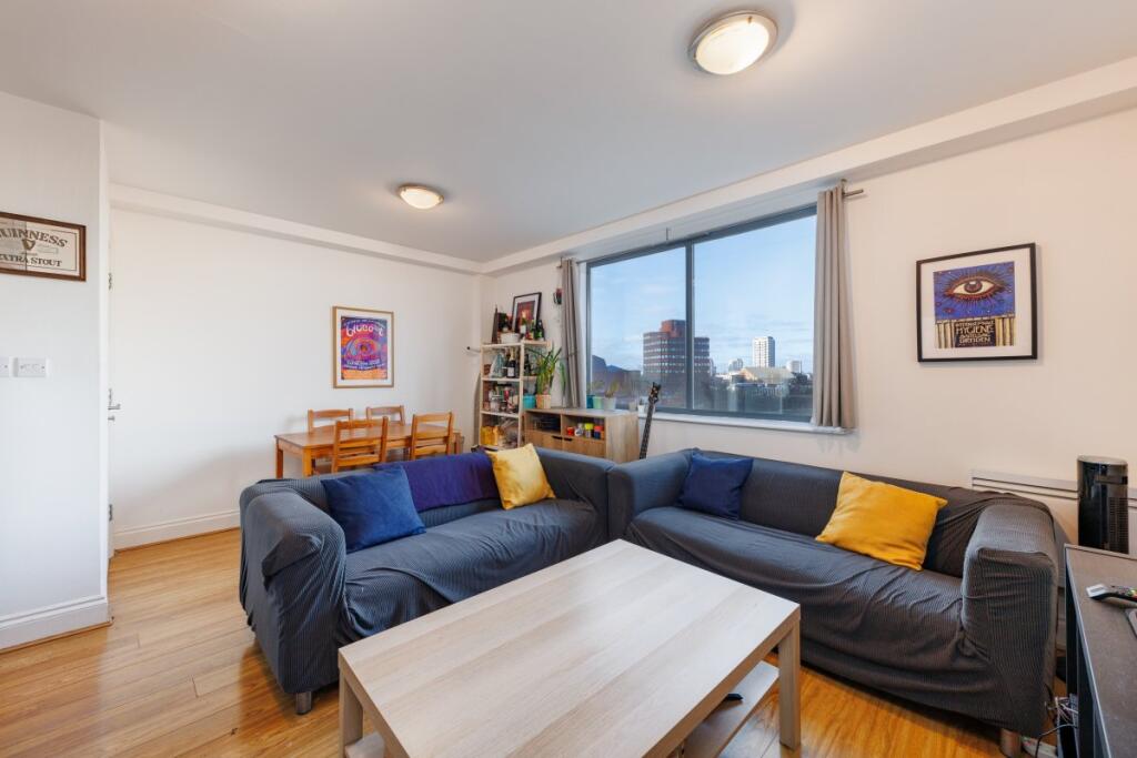 Main image of property: 6 Valentia Place, Sw9