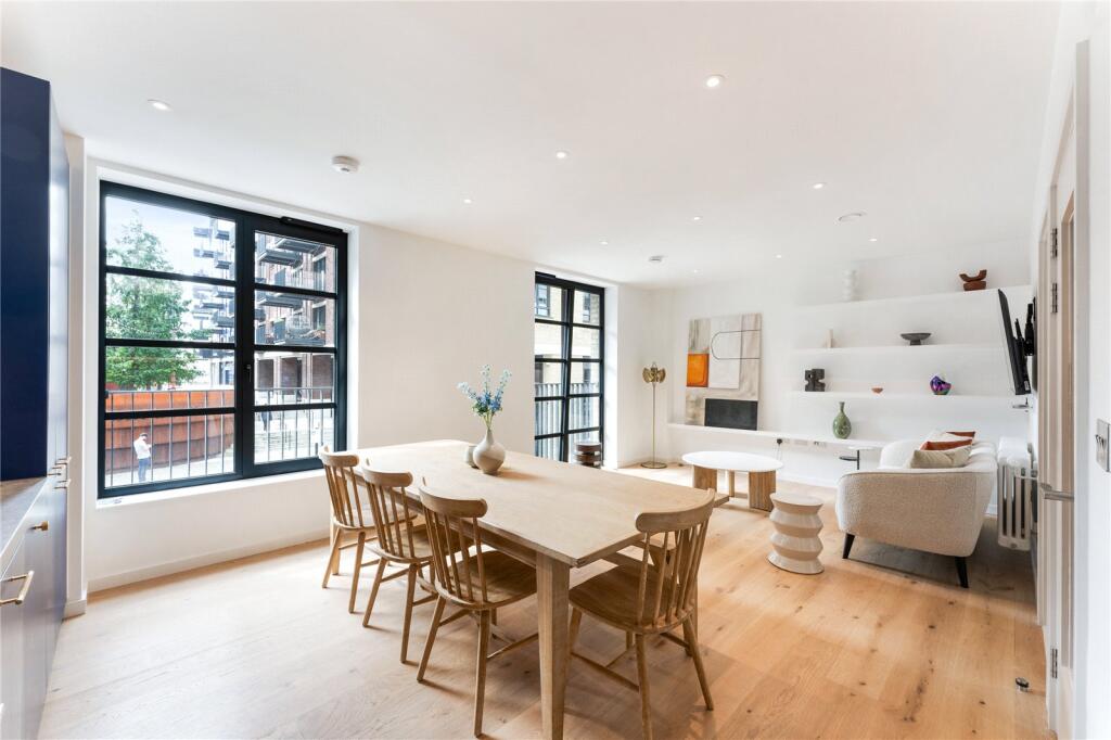 Main image of property: Orchard Place, London, E14