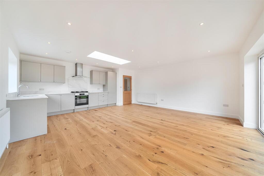 House in Arun, Aldwick - View 5