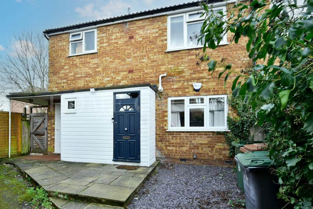 Main image of property: Highview Close, Potters Bar, EN6