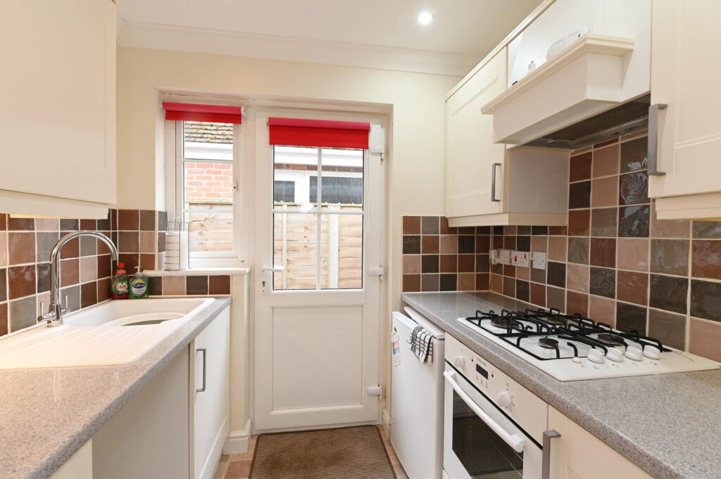 House in East Suffolk, Framlingham - More