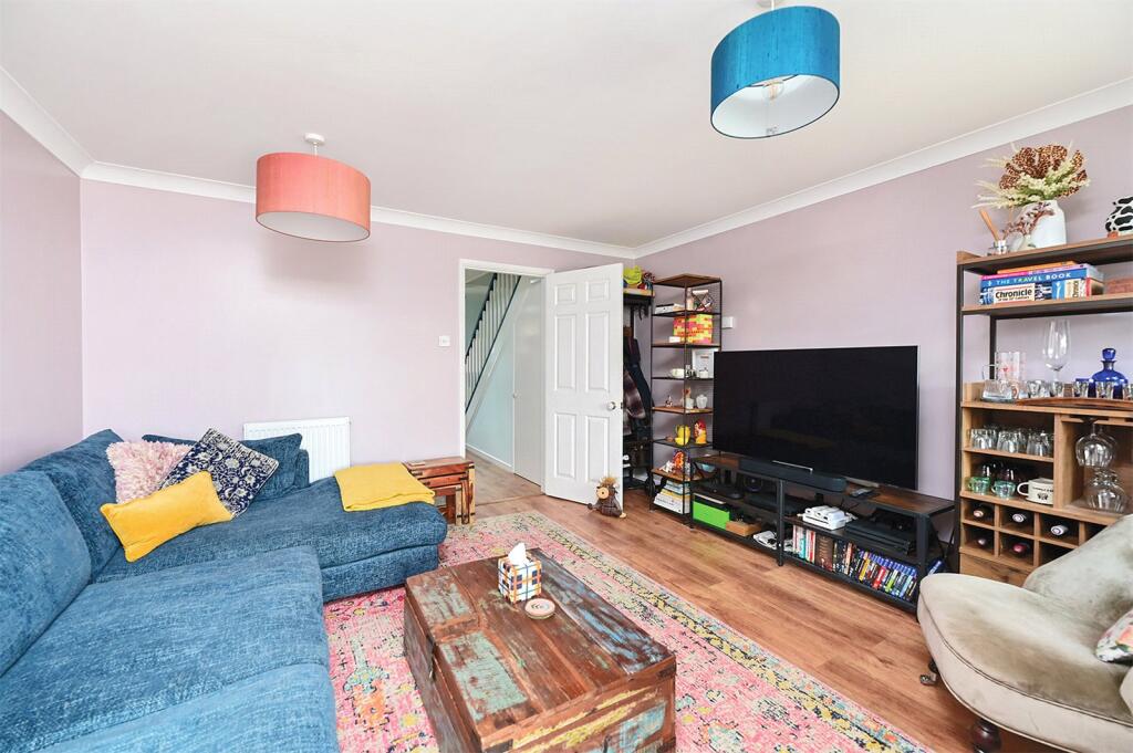 House in Guildford, Ash - View 4