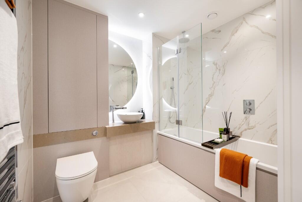 Apartment in London - More