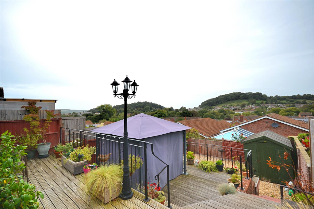 House in Bridport, Dorset - View 3