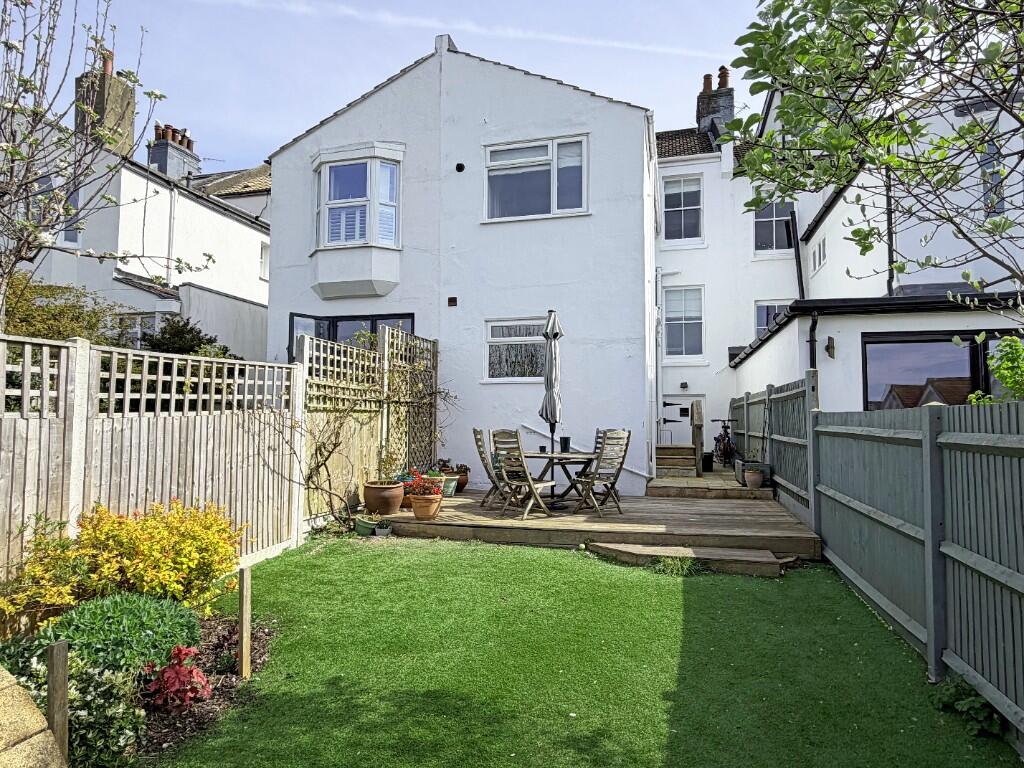 Edburton Avenue - BN1 photo 3