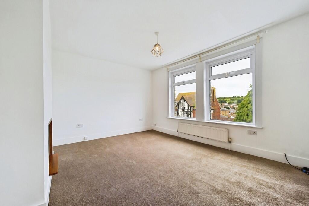 House in Canterbury - View 5