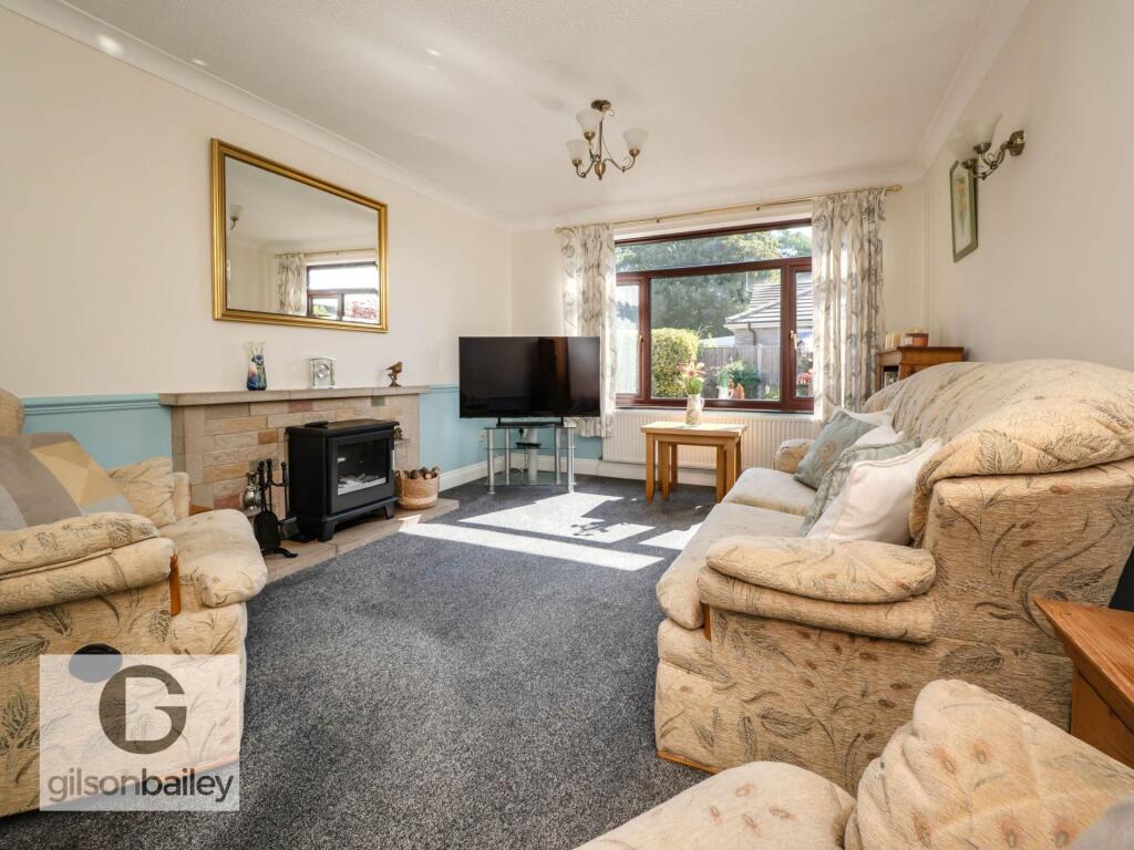House in Broadland, Lingwood, Lingwood and Burlingham - View 2