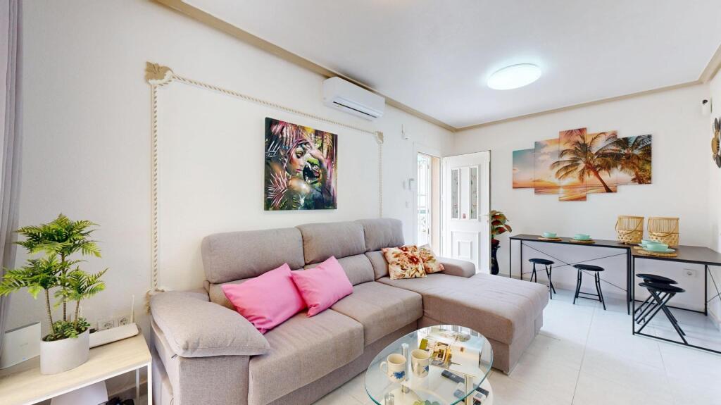 Main image of property: Valencia, Alicante, Villamartin