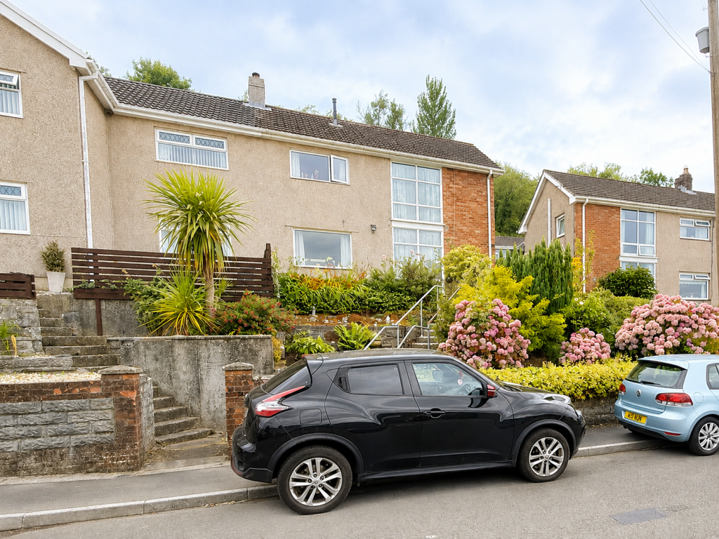 Main image of property: Hillcrest Avenue, Aberaman, Aberdare, Rhondda Cynon Taf