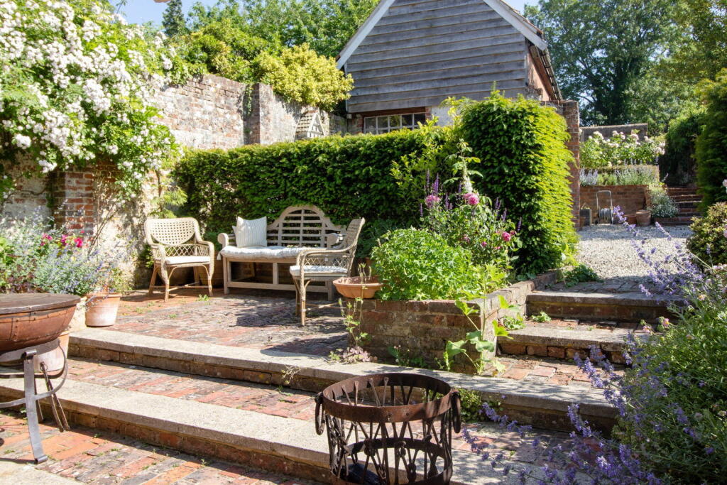 House in Winchester, The Soke, New Alresford - View 4