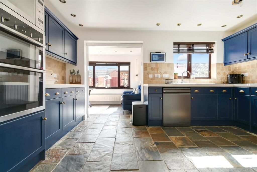 House in Broughton, North Lincolnshire - View 3