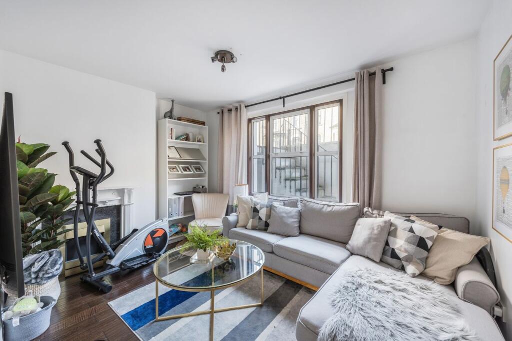 Main image of property: Studland Street, Ravenscourt Park, Hammersmith, W6