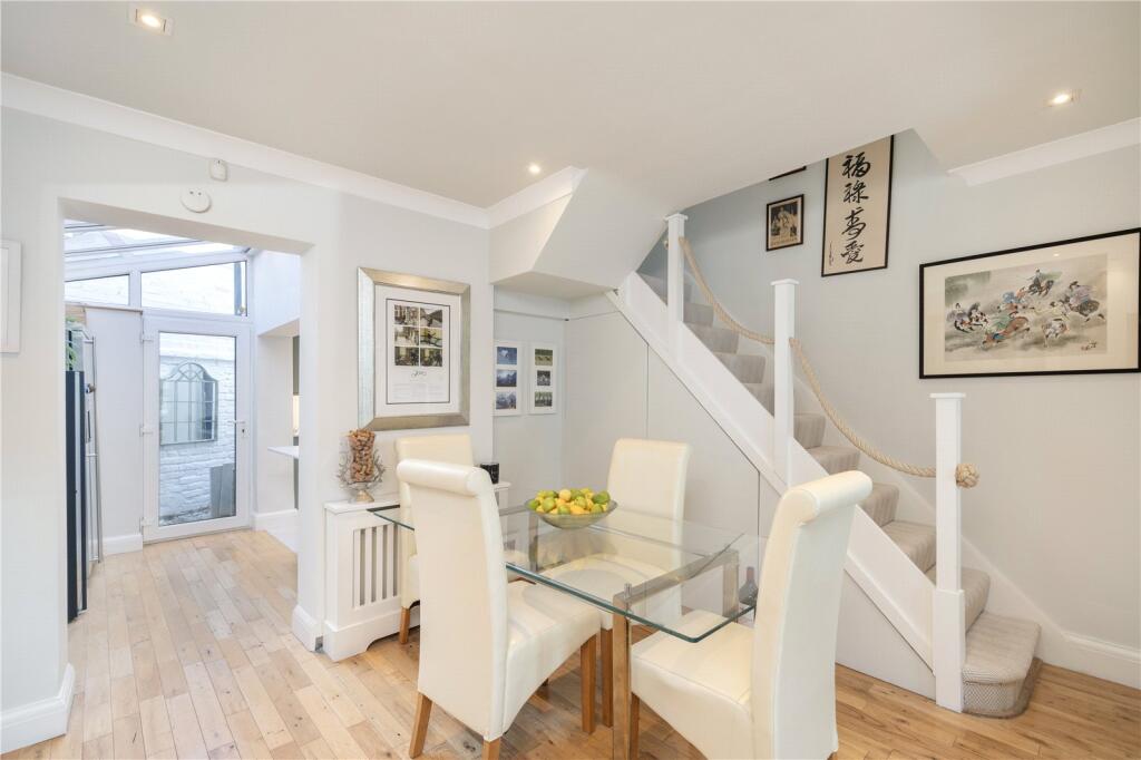 Winders Road, London, SW11 photo 4
