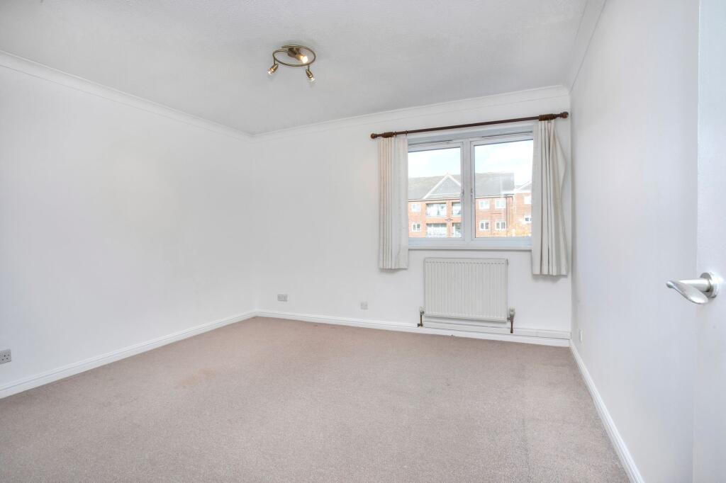 Apartment in Hove, Brighton and Hove - More