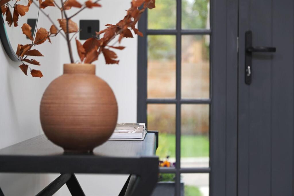 House in Kingston upon Thames - View 5