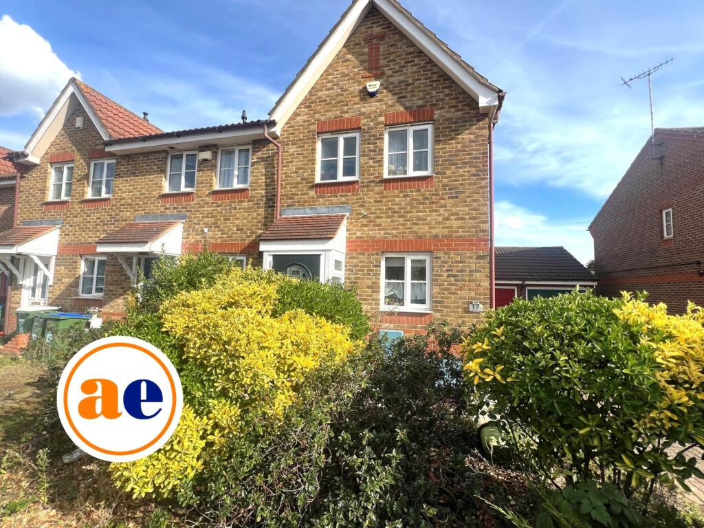 Main image of property: Wentworth Close, London  ** VIDEO & 3D FLOORPLAN AVAILABLE **