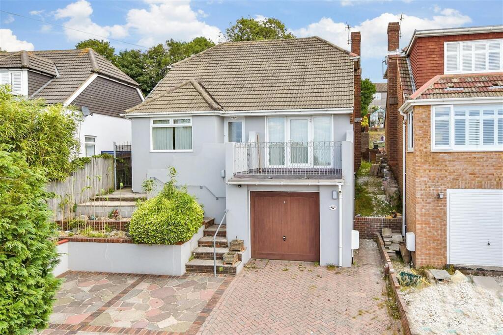 4-bed detached on Crescent Drive North, Woodingdean, Brighton, East Sussex, £480,000