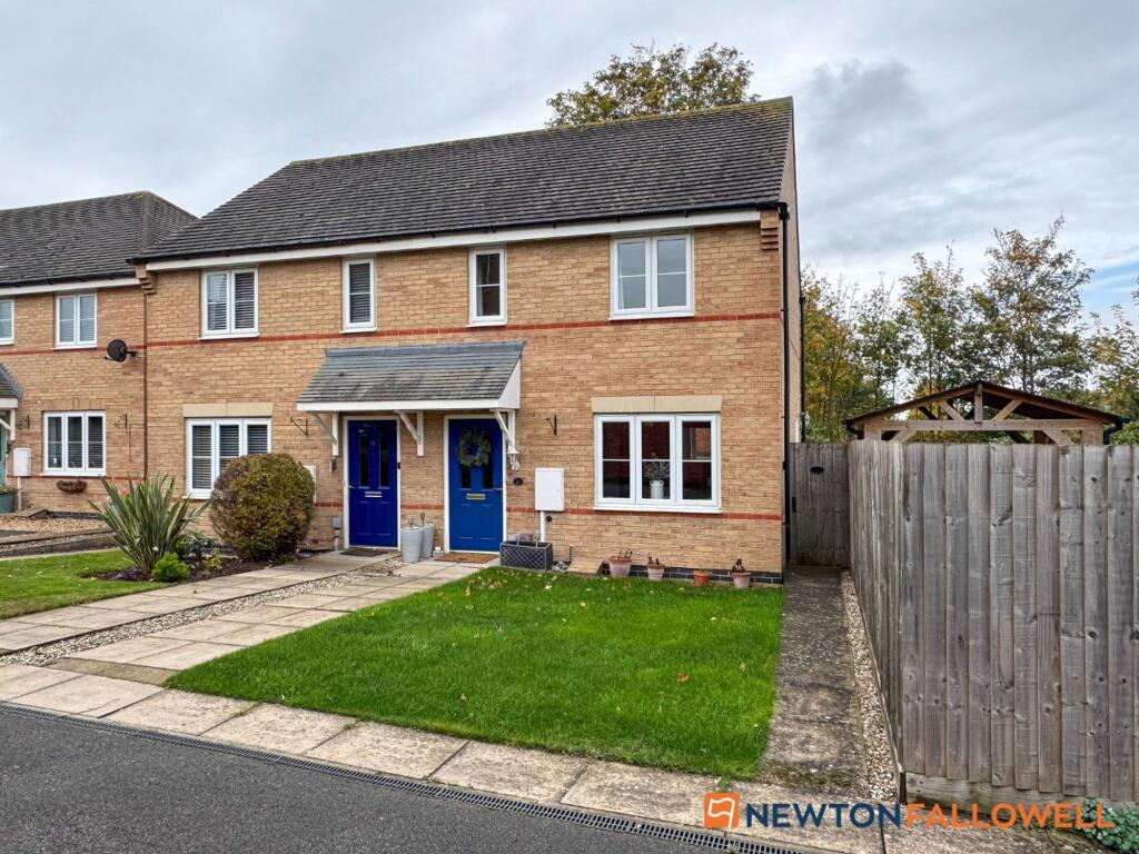 2-bed semi-detached on Dale Crescent, Fernwood, NG24, £190,000
