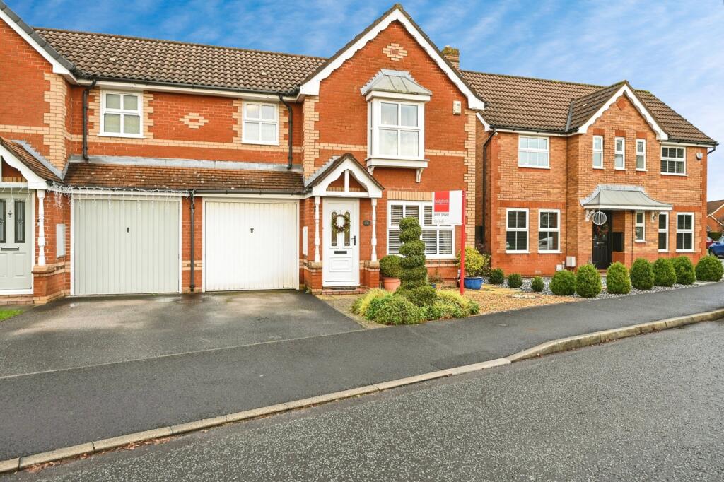 Main image of property: Hadleigh Close, Great Sankey, Warrington, Cheshire, WA5