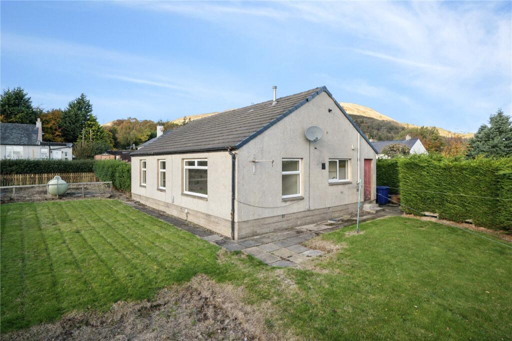 Main image of property: 11 Boghall Farm Cottages, Biggar Road, Edinburgh, Midlothian, EH10