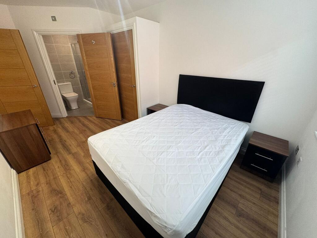 Additional image 10 of Mint Drive, Hockley, B18