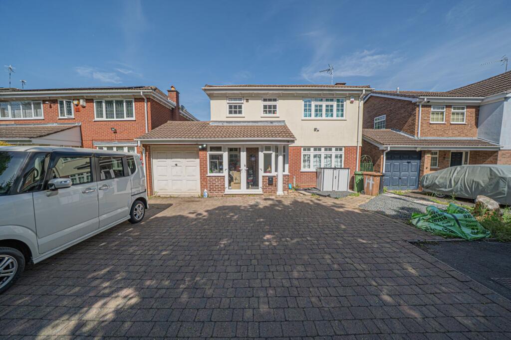Main image of property: Kemerton Way, Shirley, B90