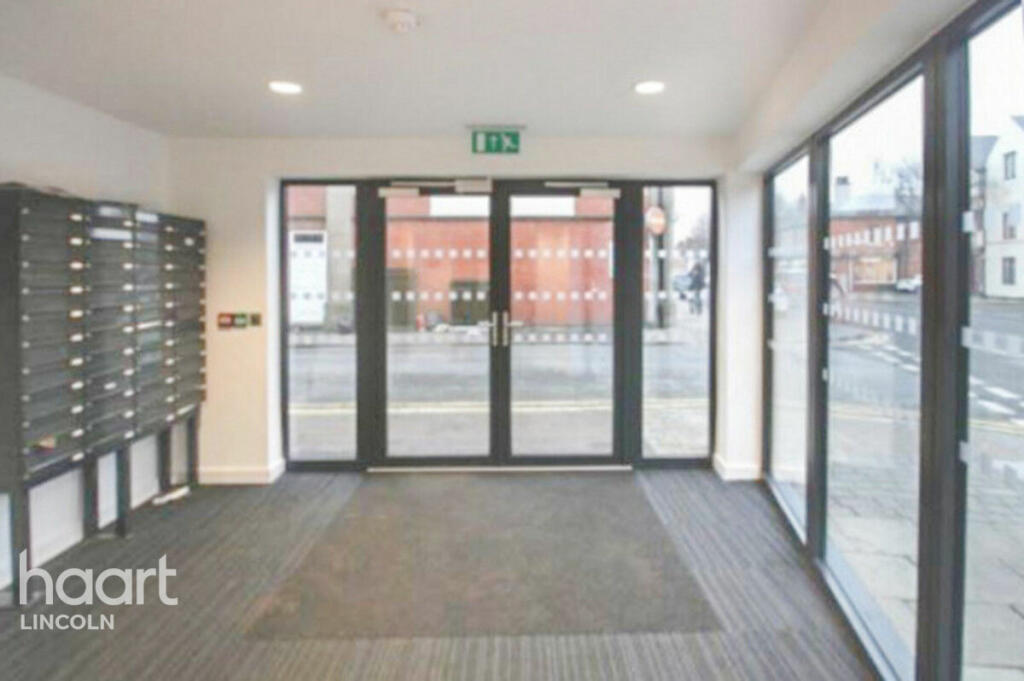 Main image of property: High Street, Lincoln