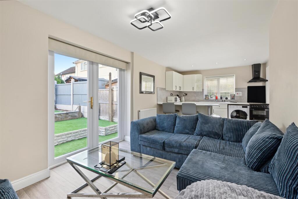 House in Nottingham, Gedling - View 3