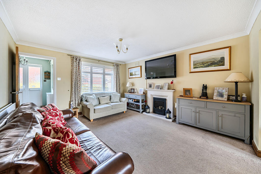 26, Oakfield Park, Wellington photo 4