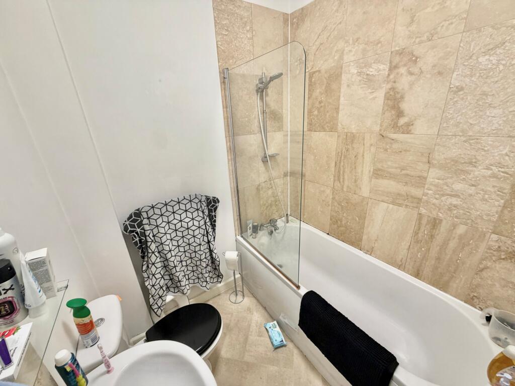 Apartment in Derby - More