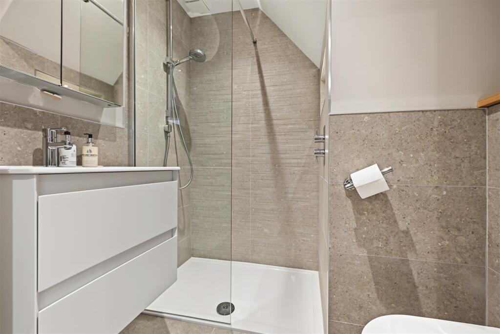 House in Stevenage - More
