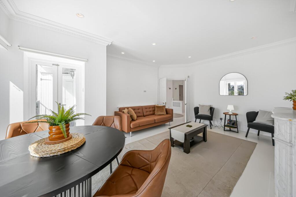 Main image of property: Frognal Lane,
Hampstead, NW3