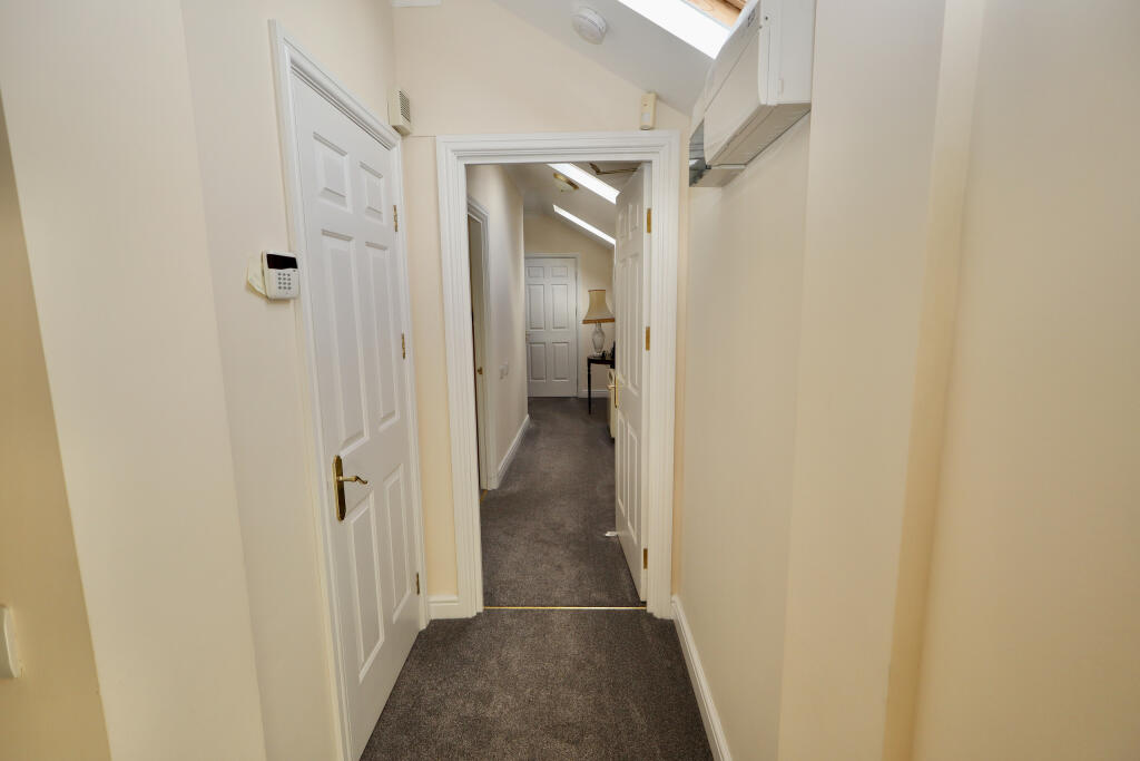 Additional image 9 of King Alfreds Courtyard, Wells