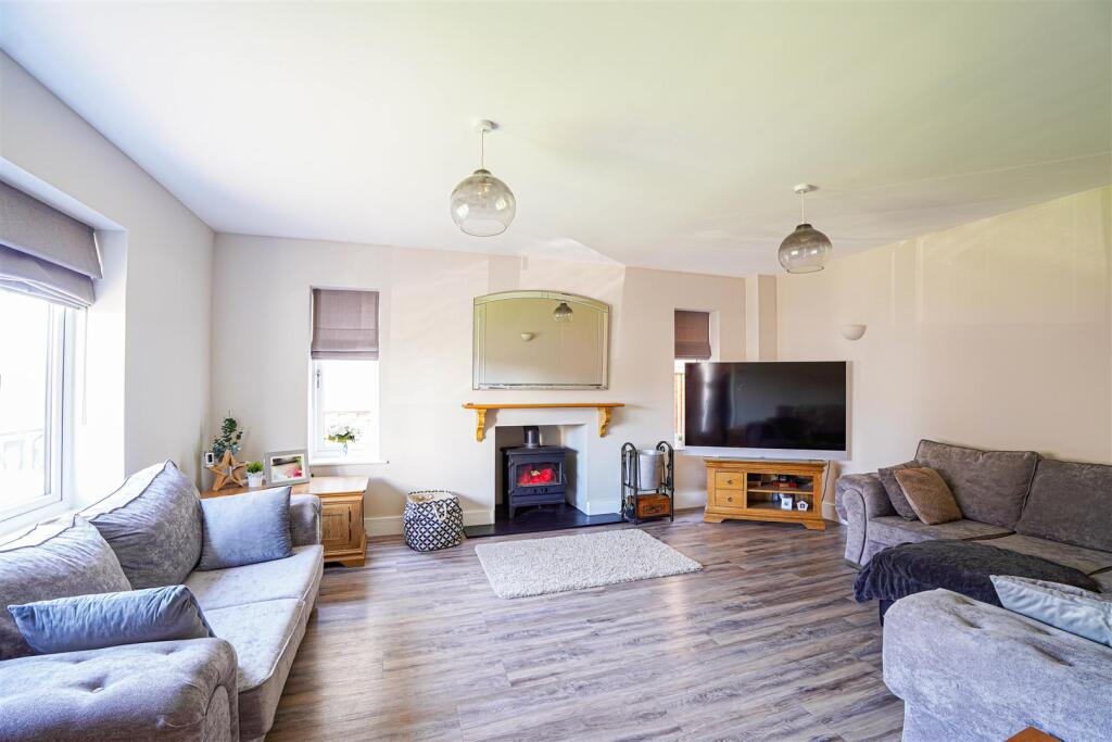 House in St. Leonards-on-Sea, Hollington - View 4