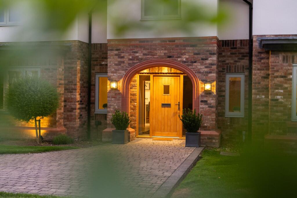 House in Crewe - View 4