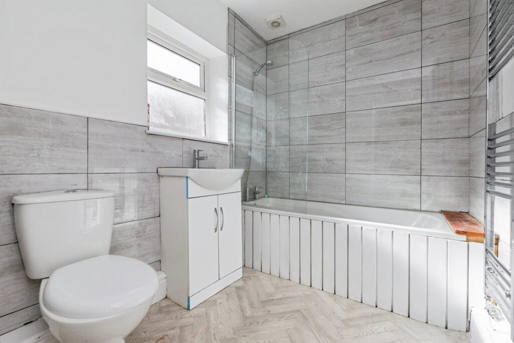 House in Stockton-on-Tees - View 3