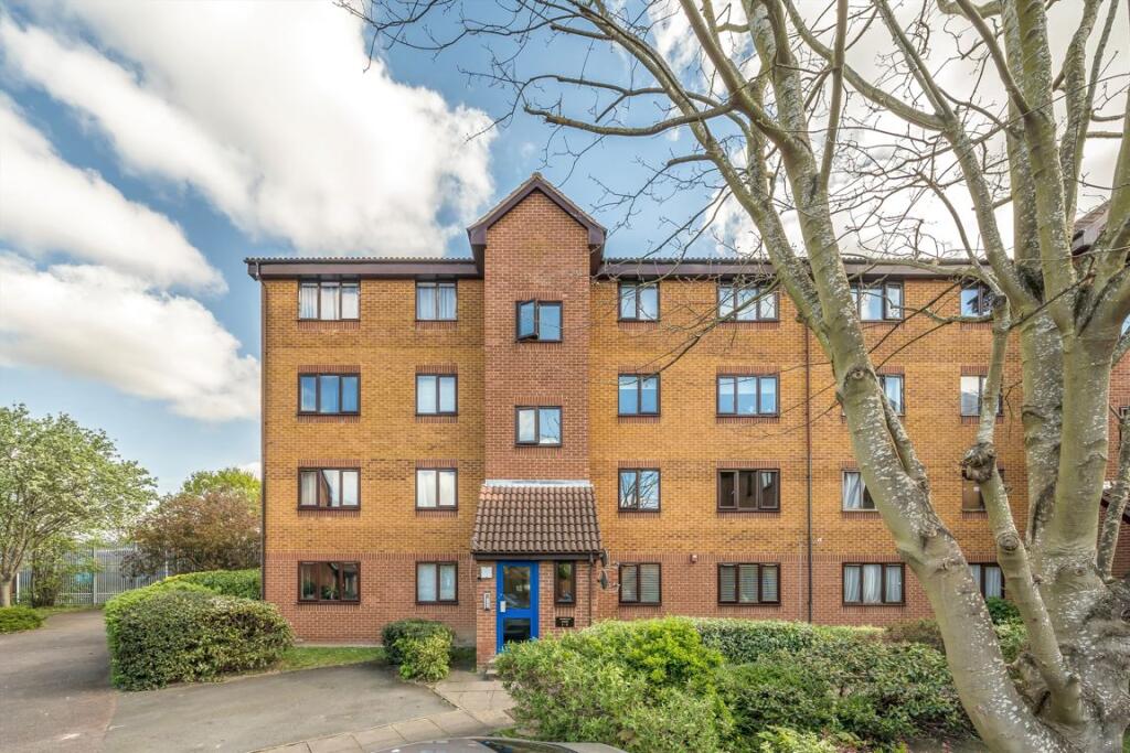 Apartment in London, Burnt Ash Green, Catford South - View 5