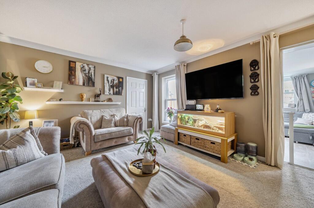 House in Taunton - View 3