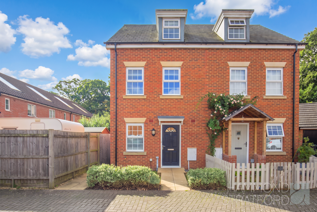 Main image of property: Old Oak Close, Wymondham